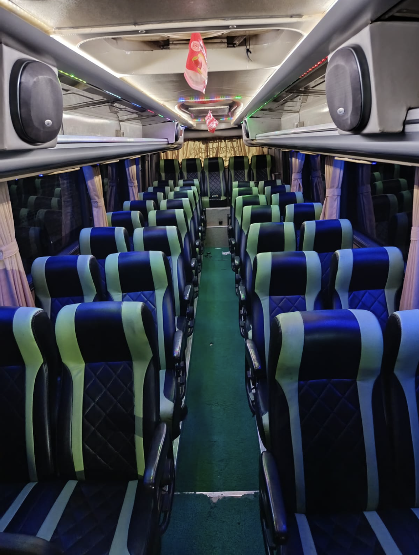 Area Driver dan Dashboard Bus